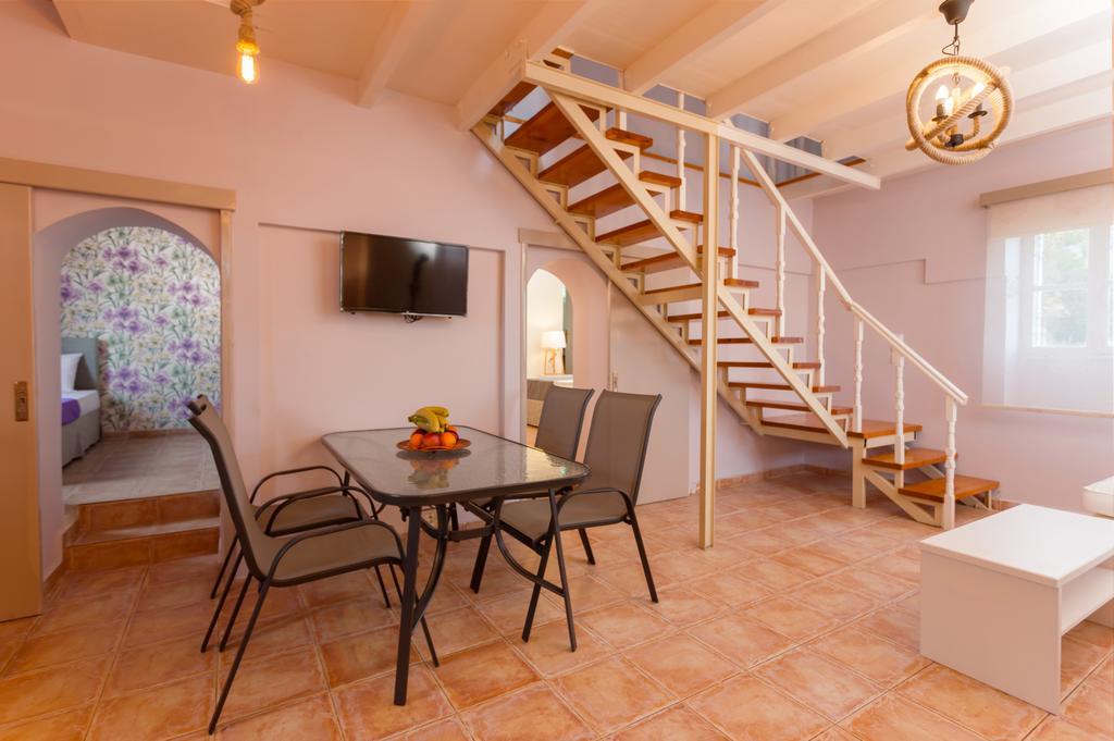Blue Sea Cottage Agios Nikolaos  Exterior photo