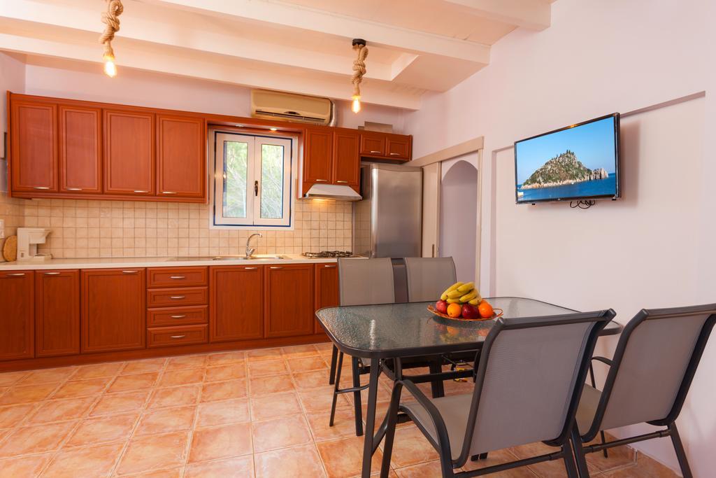 Blue Sea Cottage Agios Nikolaos  Exterior photo